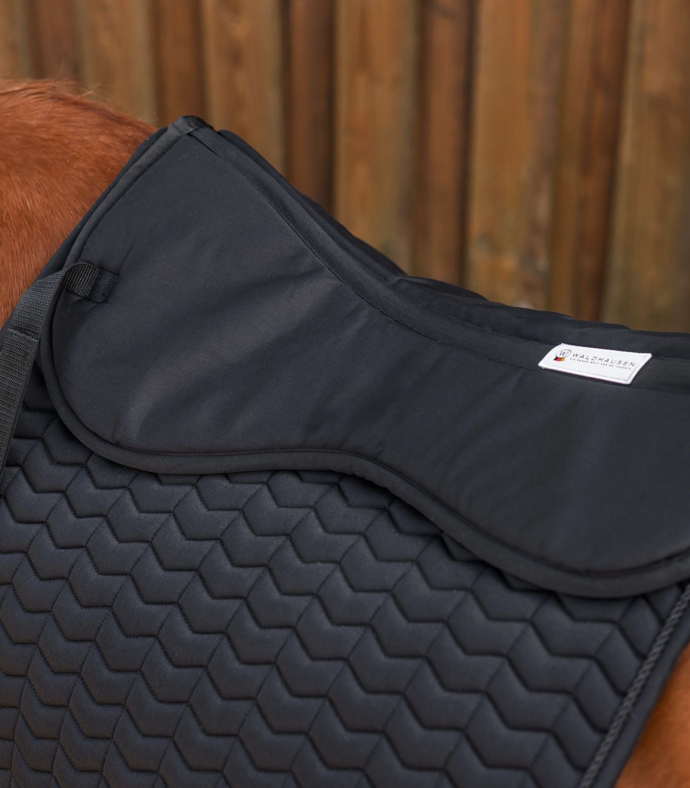 Podsedlova podložka z pamäťovej peny