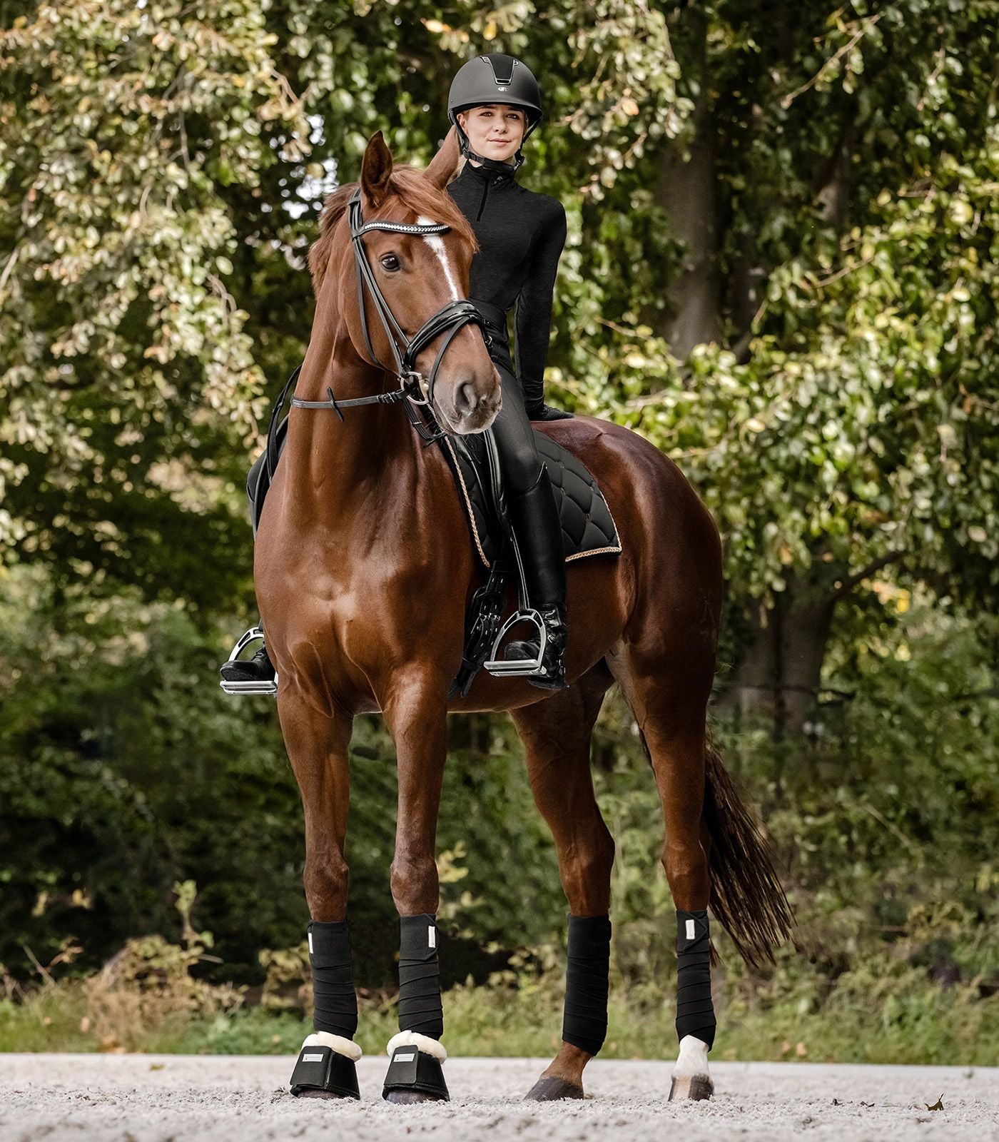 Podsedlová podložka Valencia