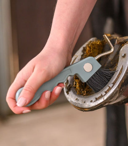 Vyškrabovák na kopytá s magnetom Waldhausen